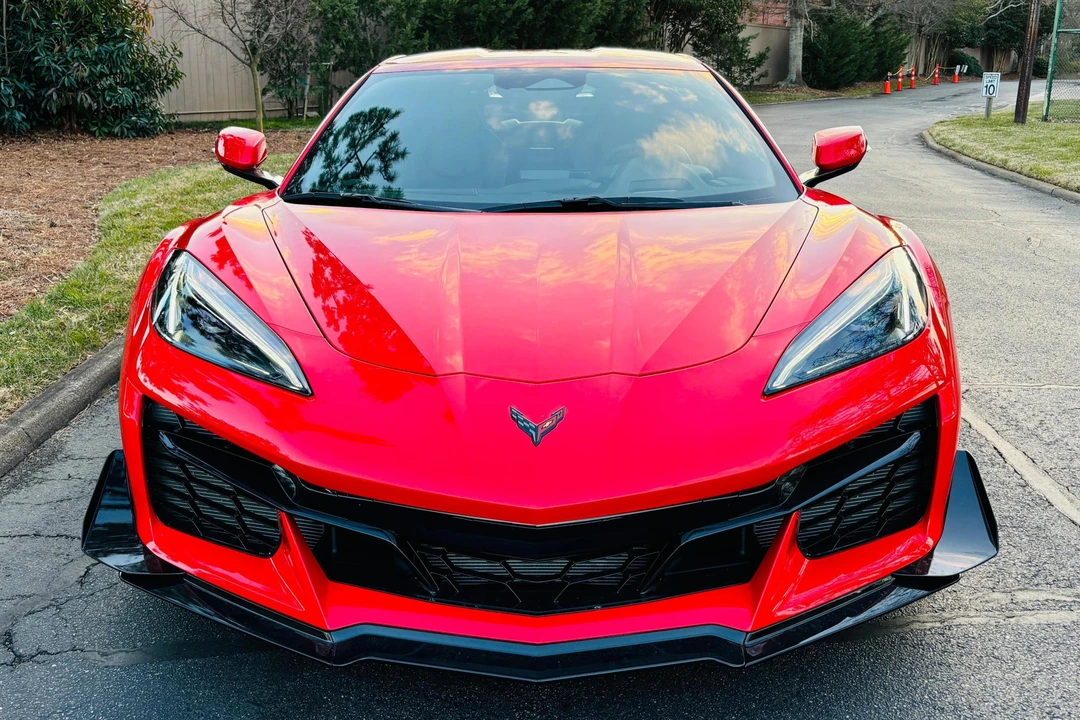 2024 Chevrolet Corvette C8 Z06 - Image 2 of 31