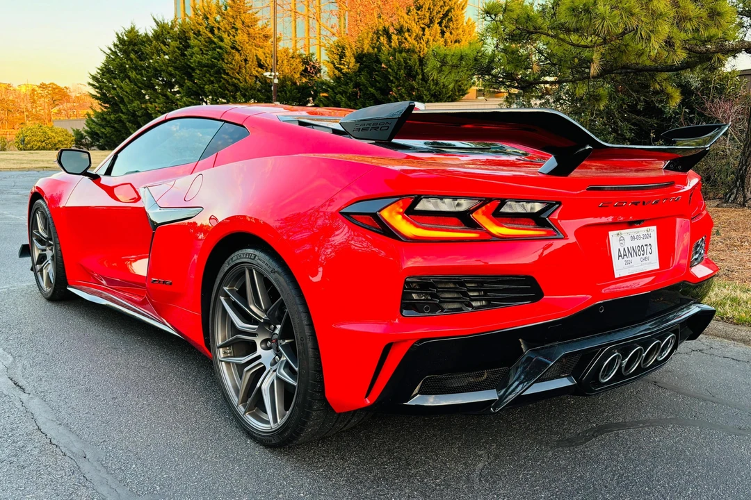 2024 Chevrolet Corvette C8 Z06 - Image 4 of 31