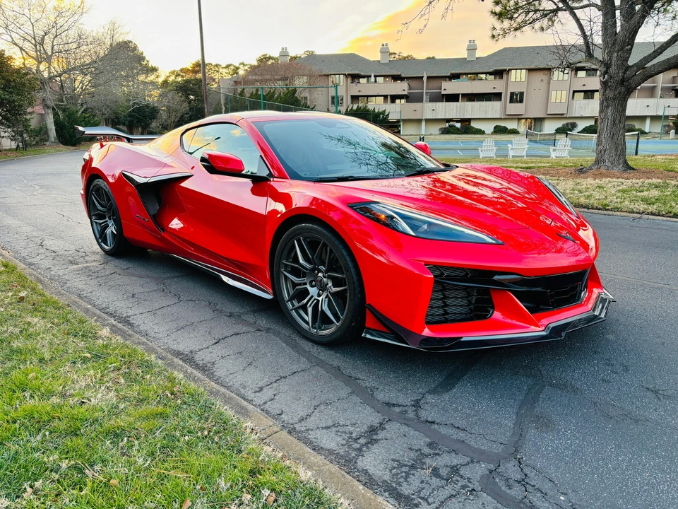 2024 Chevrolet Corvette C8 Z06 - Image 14 of 31