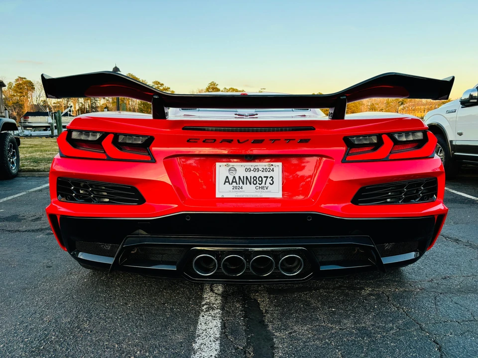 2024 Chevrolet Corvette C8 Z06 - Image 11 of 31