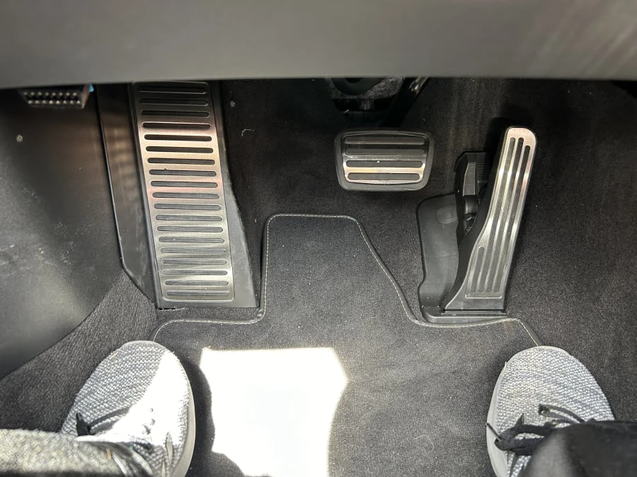 2024 Chevrolet Corvette C8 Z06 - Image 19 of 24