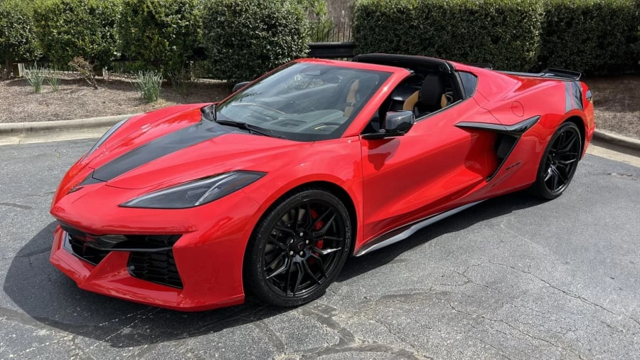 2024 Chevrolet Corvette C8 Z06 - Image 4 of 24