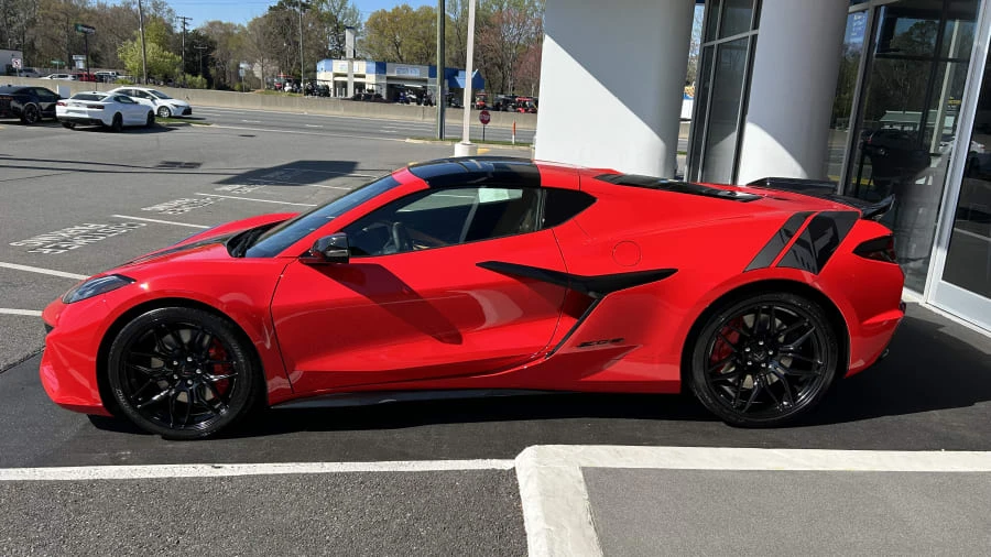 2024 Chevrolet Corvette C8 Z06 - Image 2 of 24