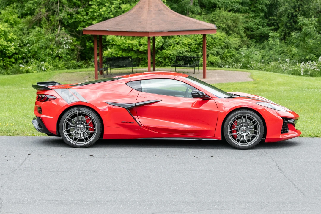 2024 Chevrolet Corvette C8 Z06 - Image 21 of 31