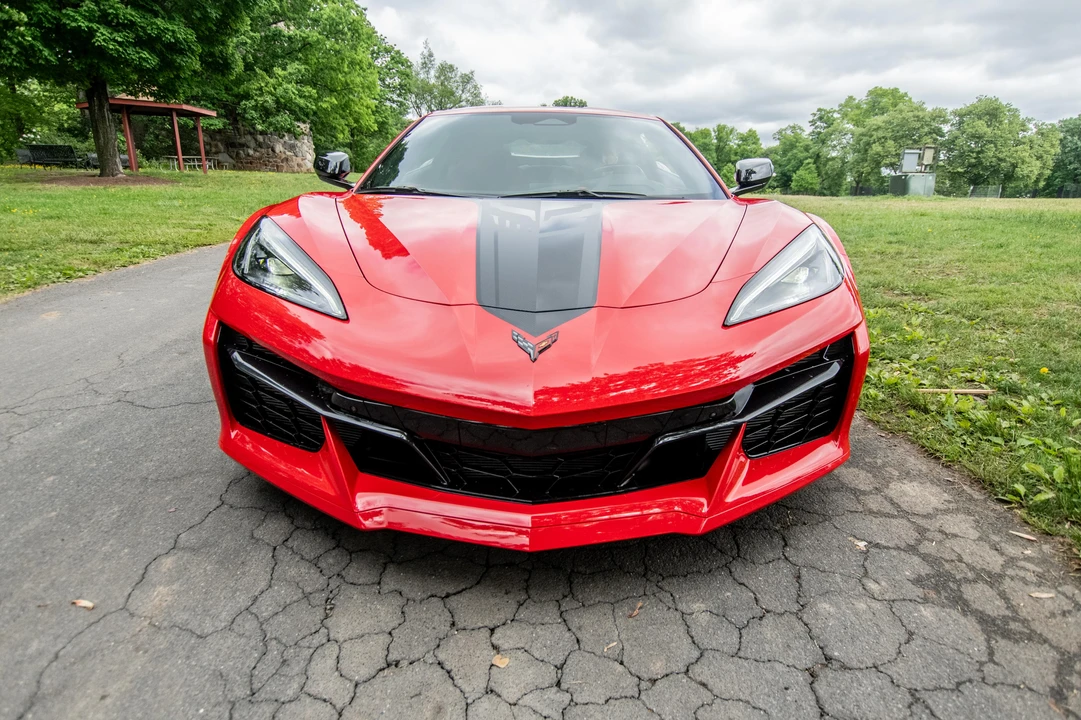 2024 Chevrolet Corvette C8 Z06 - Image 7 of 31