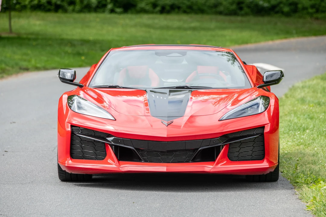 2024 Chevrolet Corvette C8 Z06 - Image 8 of 31