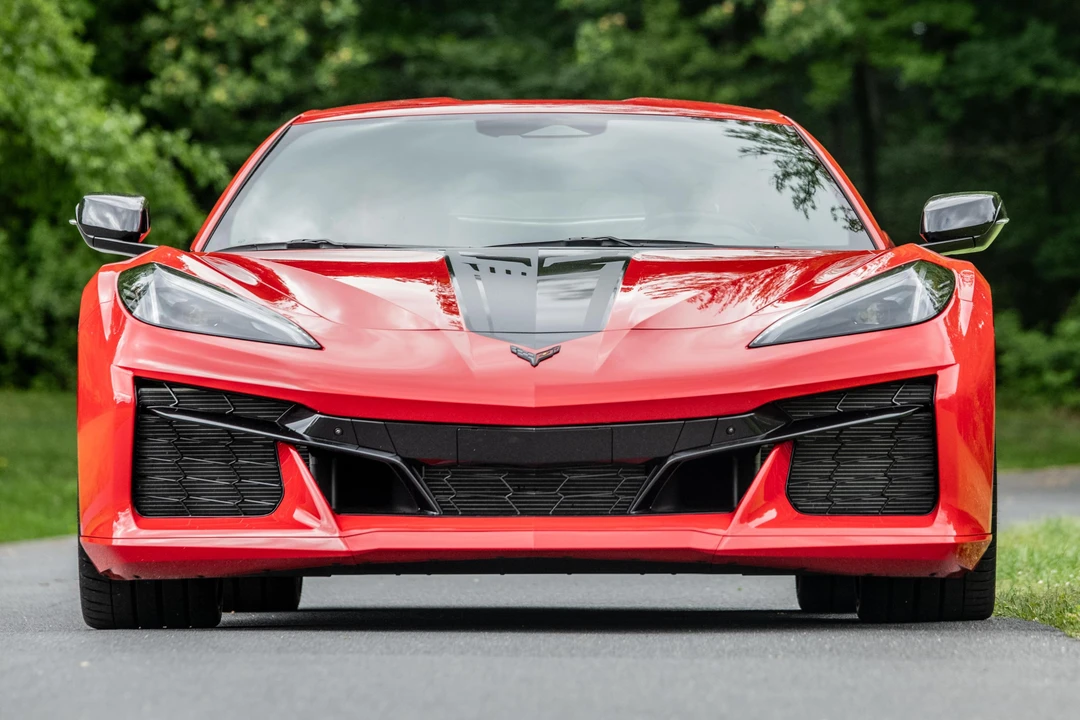 2024 Chevrolet Corvette C8 Z06 - Image 2 of 31