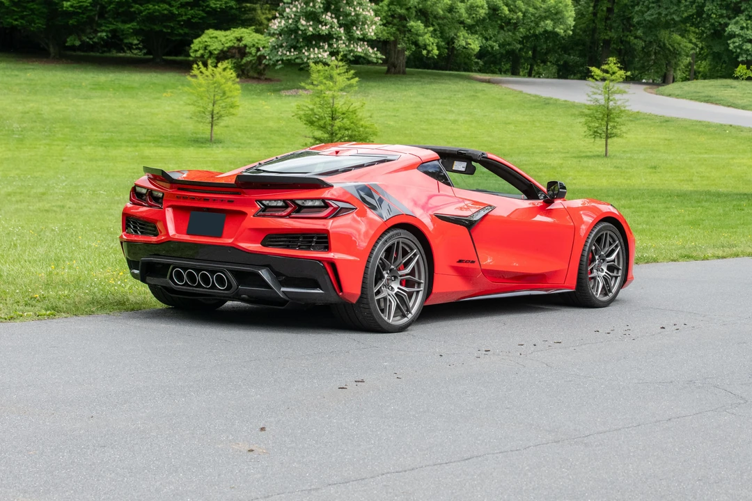 2024 Chevrolet Corvette C8 Z06 - Image 20 of 31