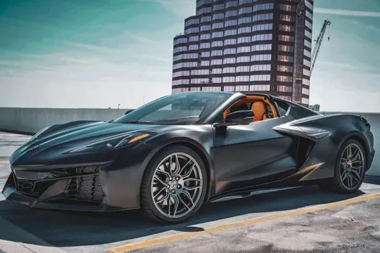 2024 Chevrolet Corvette C8 Z06 - Image 2 of 5