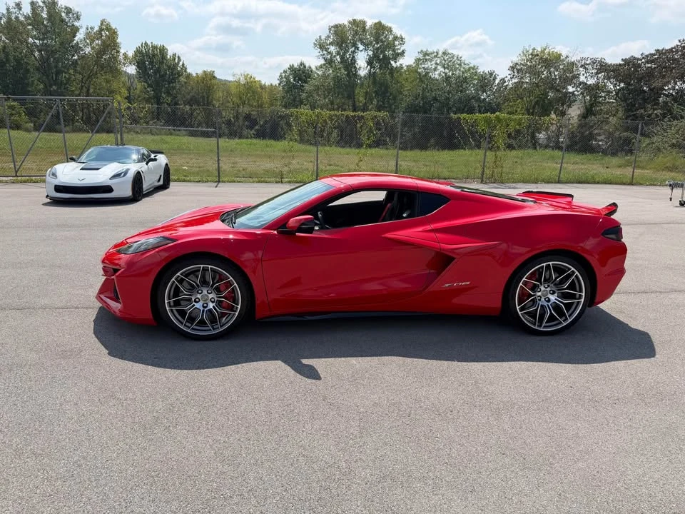2024 Chevrolet Corvette C8 Z06 - Image 8 of 14