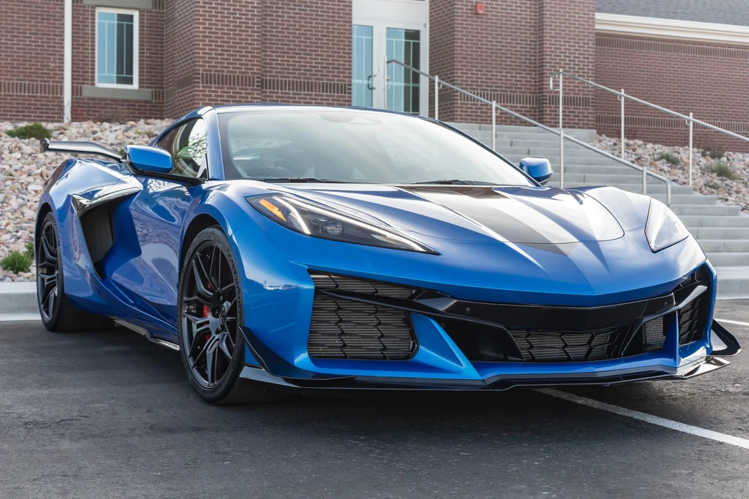 2024 Chevrolet Corvette C8 Z06 - Image 3 of 31
