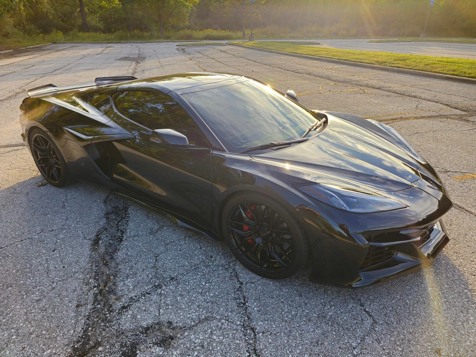 2024 Chevrolet Corvette C8 Z06 - Image 14 of 31