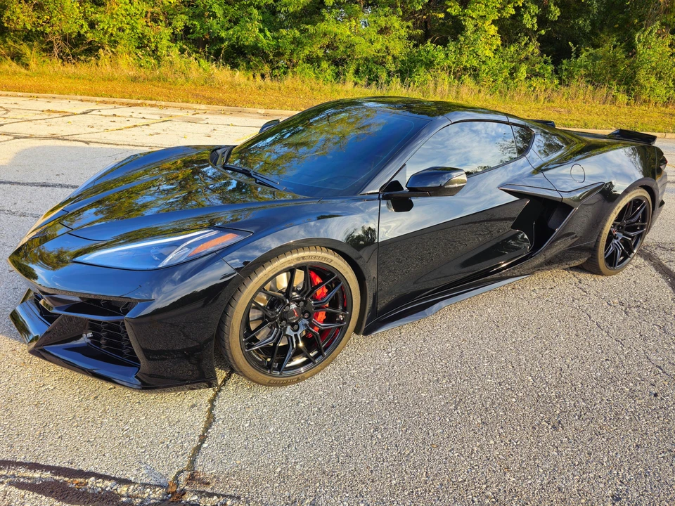 2024 Chevrolet Corvette C8 Z06 - Image 7 of 31