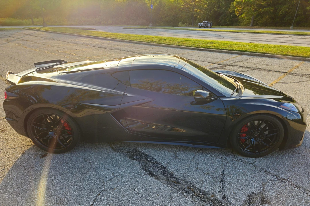 2024 Chevrolet Corvette C8 Z06 - Image 13 of 31