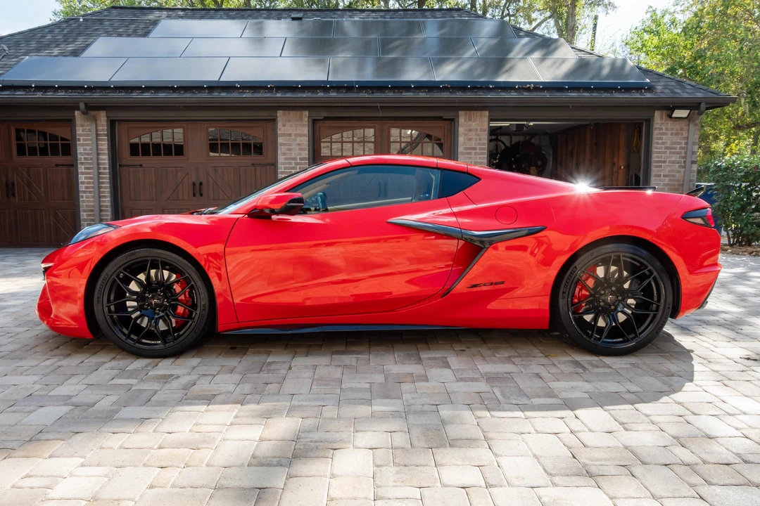2024 Chevrolet Corvette C8 Z06 - Image 10 of 31