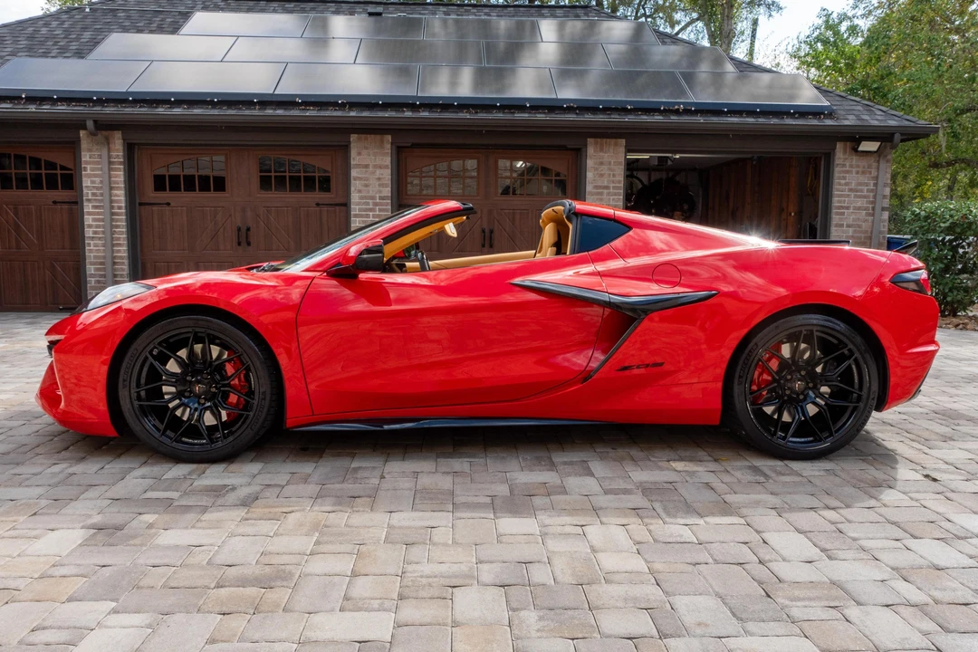 2024 Chevrolet Corvette C8 Z06 - Image 3 of 31