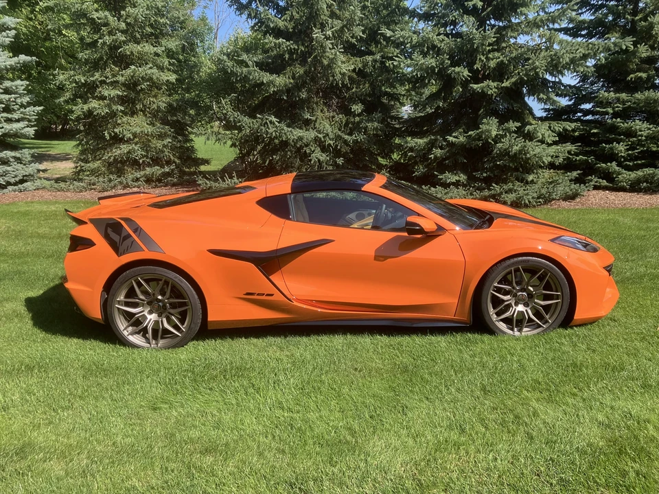 2024 Chevrolet Corvette C8 Z06 - Image 7 of 31