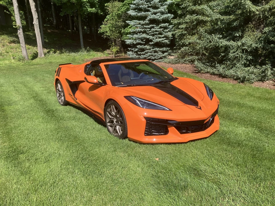 2024 Chevrolet Corvette C8 Z06 - Image 8 of 31