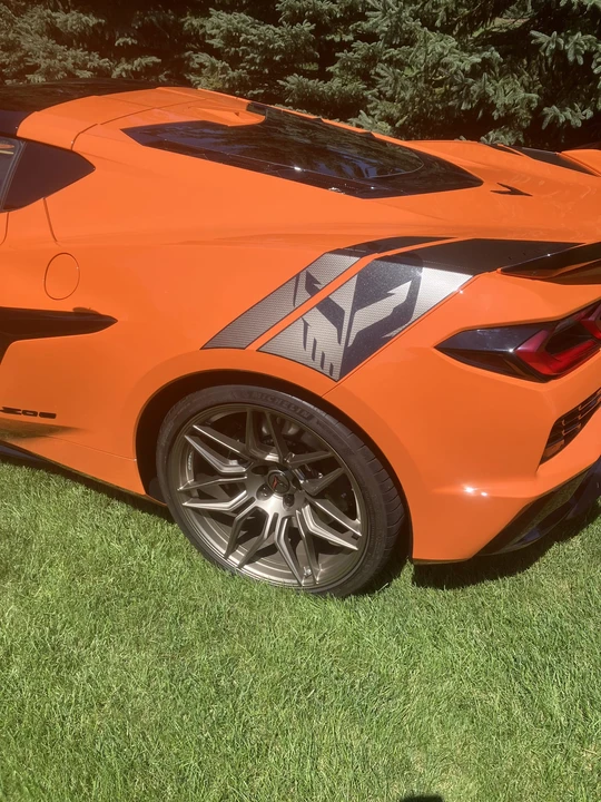 2024 Chevrolet Corvette C8 Z06 - Image 15 of 31