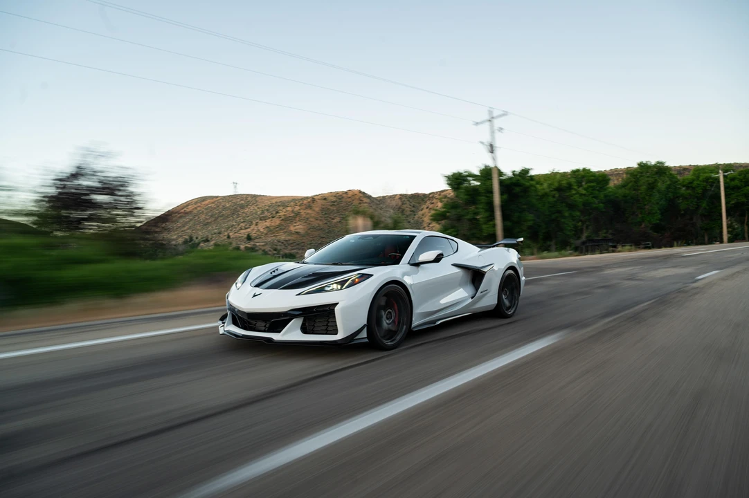 2024 Chevrolet Corvette C8 Z06 - Image 16 of 31