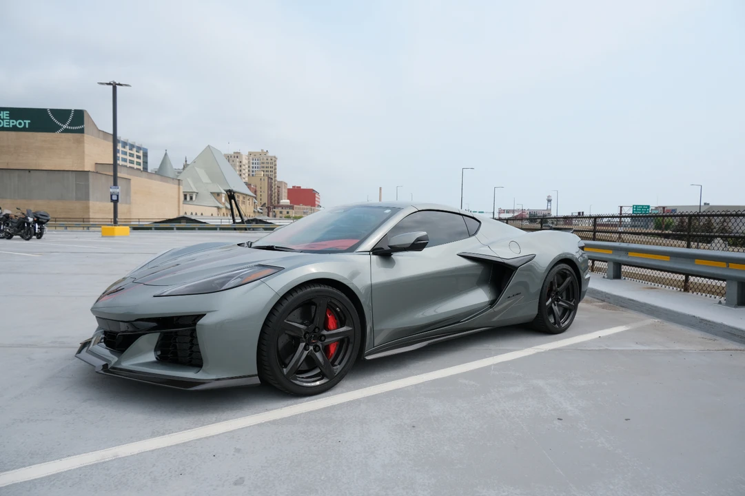 2024 Chevrolet Corvette C8 Z06 - Image 7 of 31
