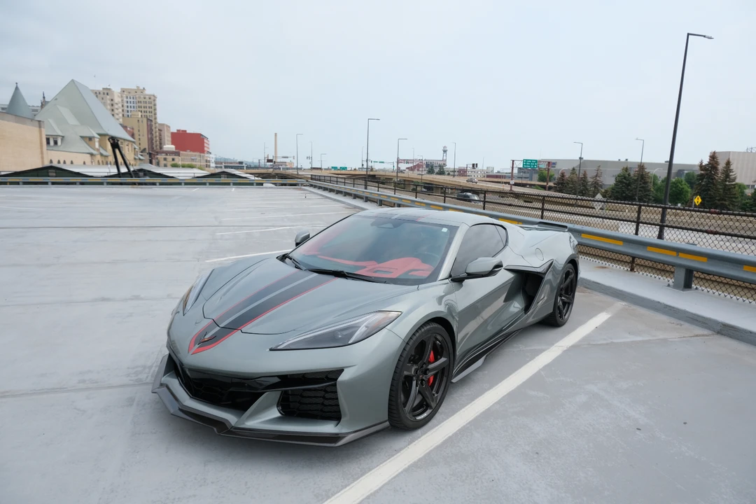 2024 Chevrolet Corvette C8 Z06 - Image 6 of 31