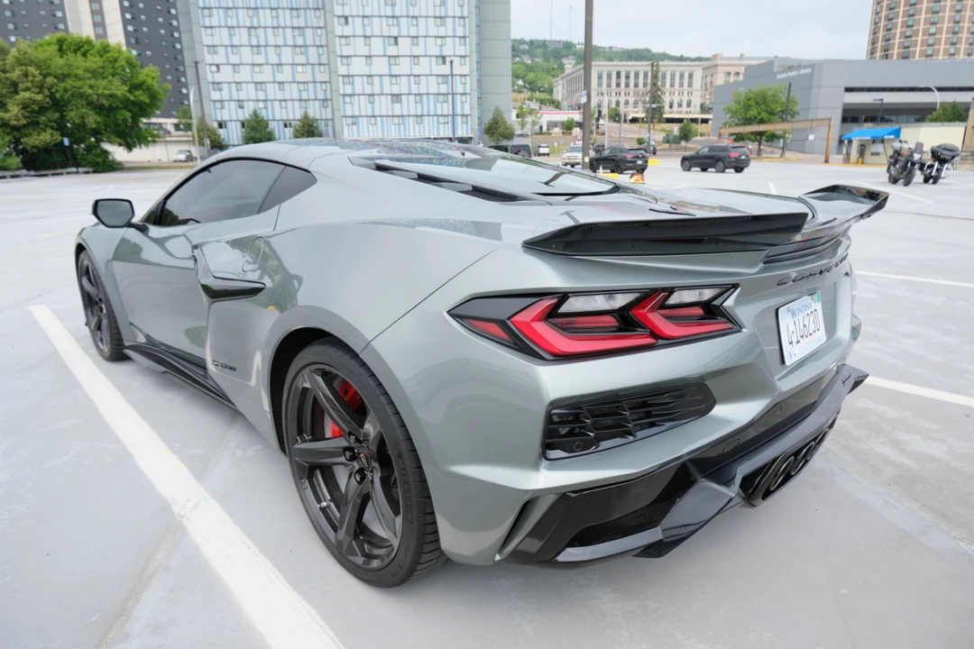 2024 Chevrolet Corvette C8 Z06 - Image 11 of 31