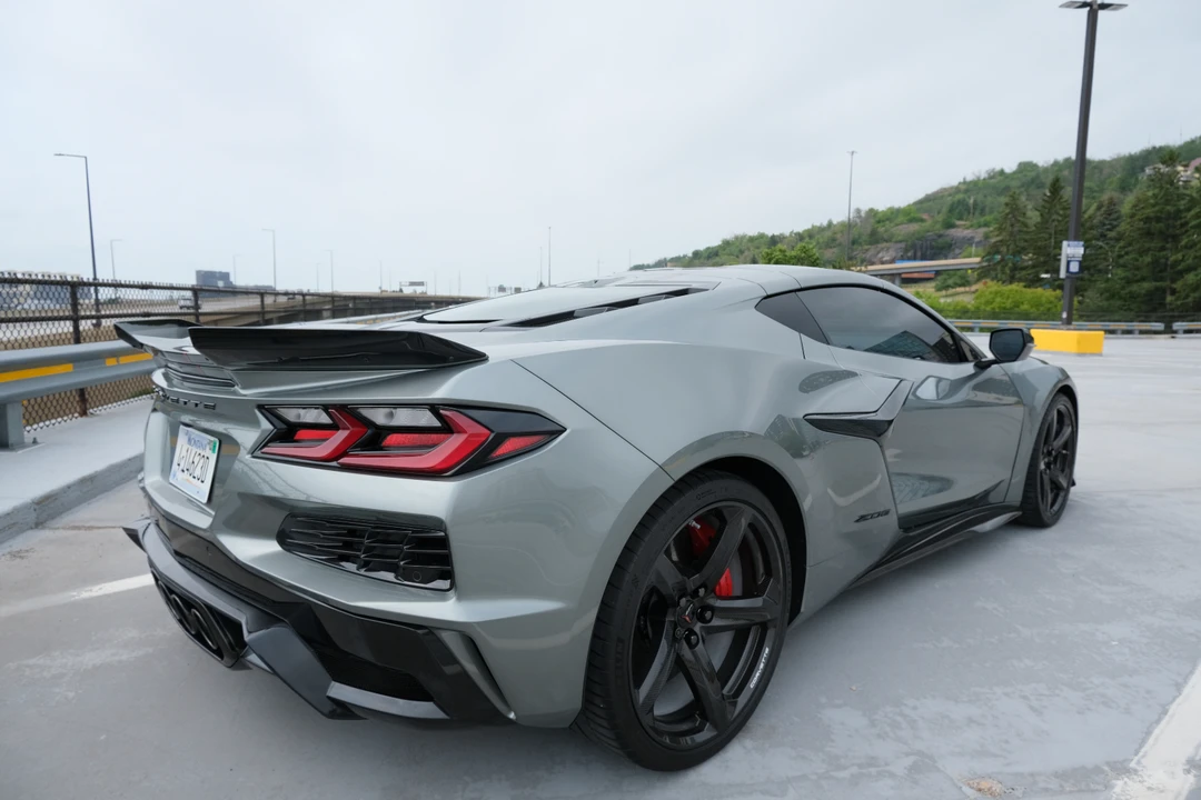 2024 Chevrolet Corvette C8 Z06 - Image 15 of 31