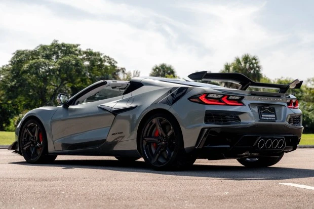 2024 Chevrolet Corvette C8 Z06 - Image 2 of 7