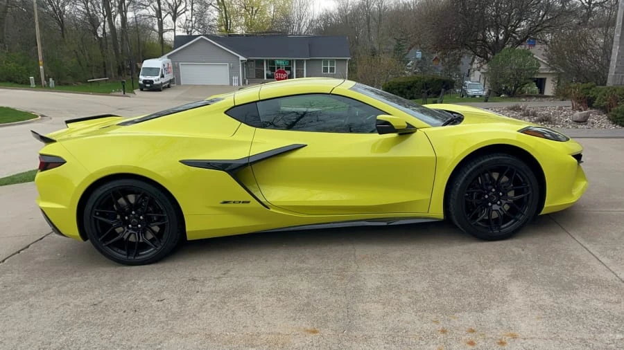 2024 Chevrolet Corvette C8 Z06 - Image 2 of 19