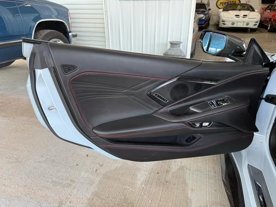 2024 Chevrolet Corvette C8 Z06 - Image 19 of 31