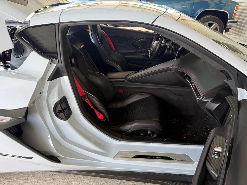 2024 Chevrolet Corvette C8 Z06 - Image 24 of 31