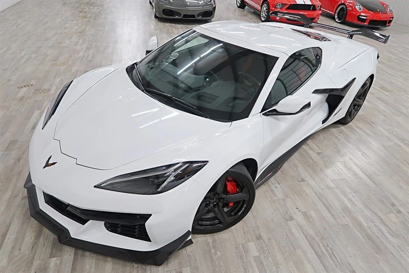 2024 Chevrolet Corvette C8 Z06 - Image 4 of 31