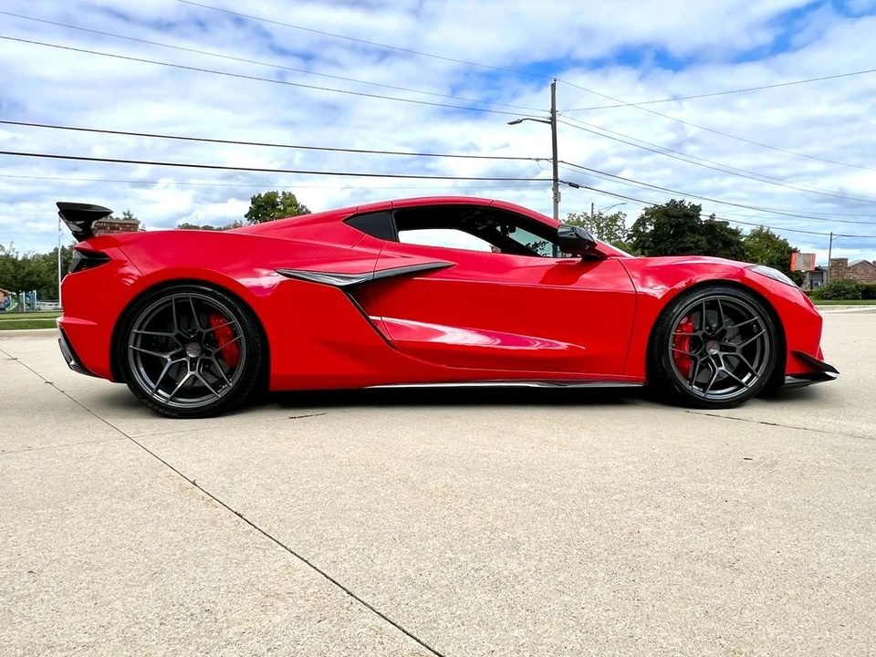 2024 Chevrolet Corvette C8 Z06 - Image 6 of 12