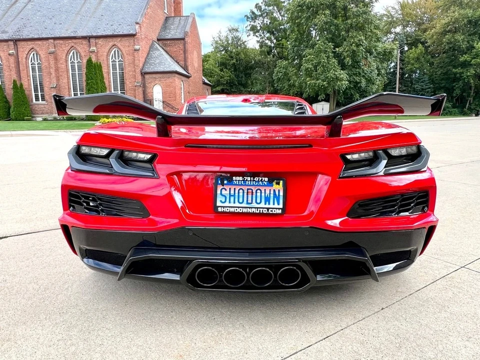 2024 Chevrolet Corvette C8 Z06 - Image 8 of 12