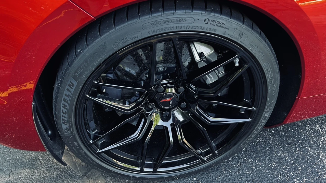 2024 Chevrolet Corvette C8 Z06 - Image 6 of 31