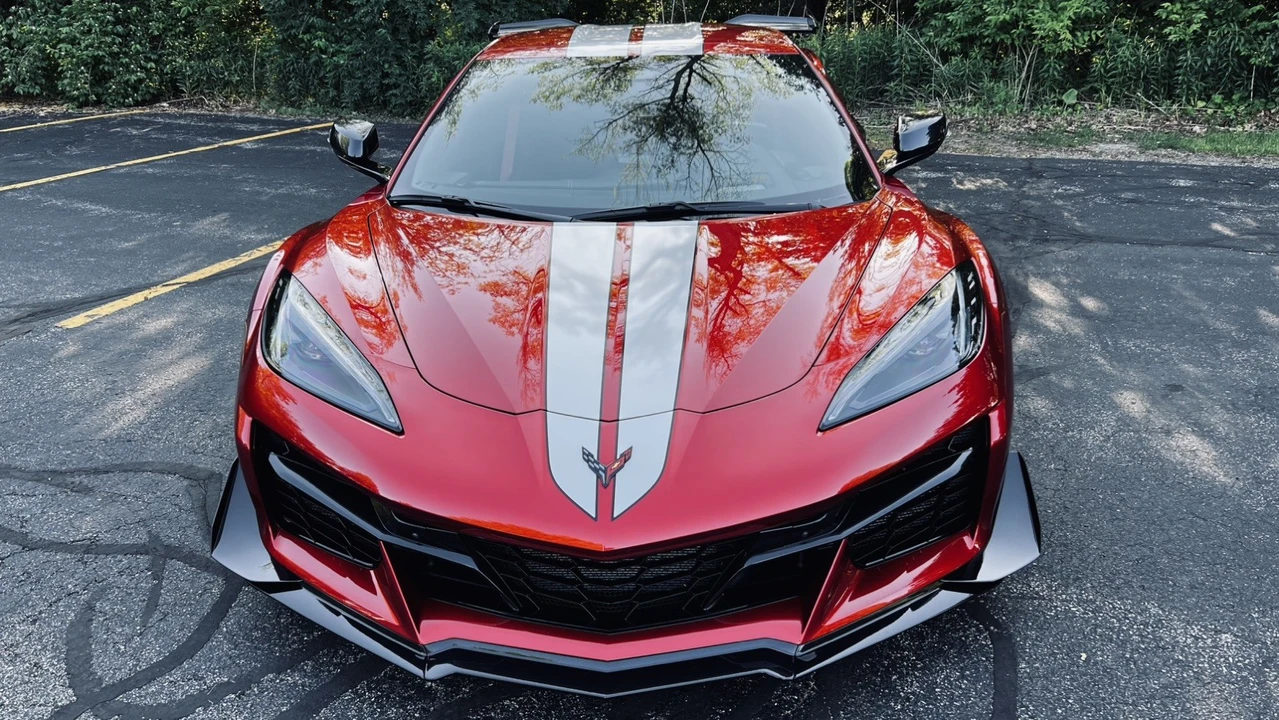 2024 Chevrolet Corvette C8 Z06 - Image 26 of 31