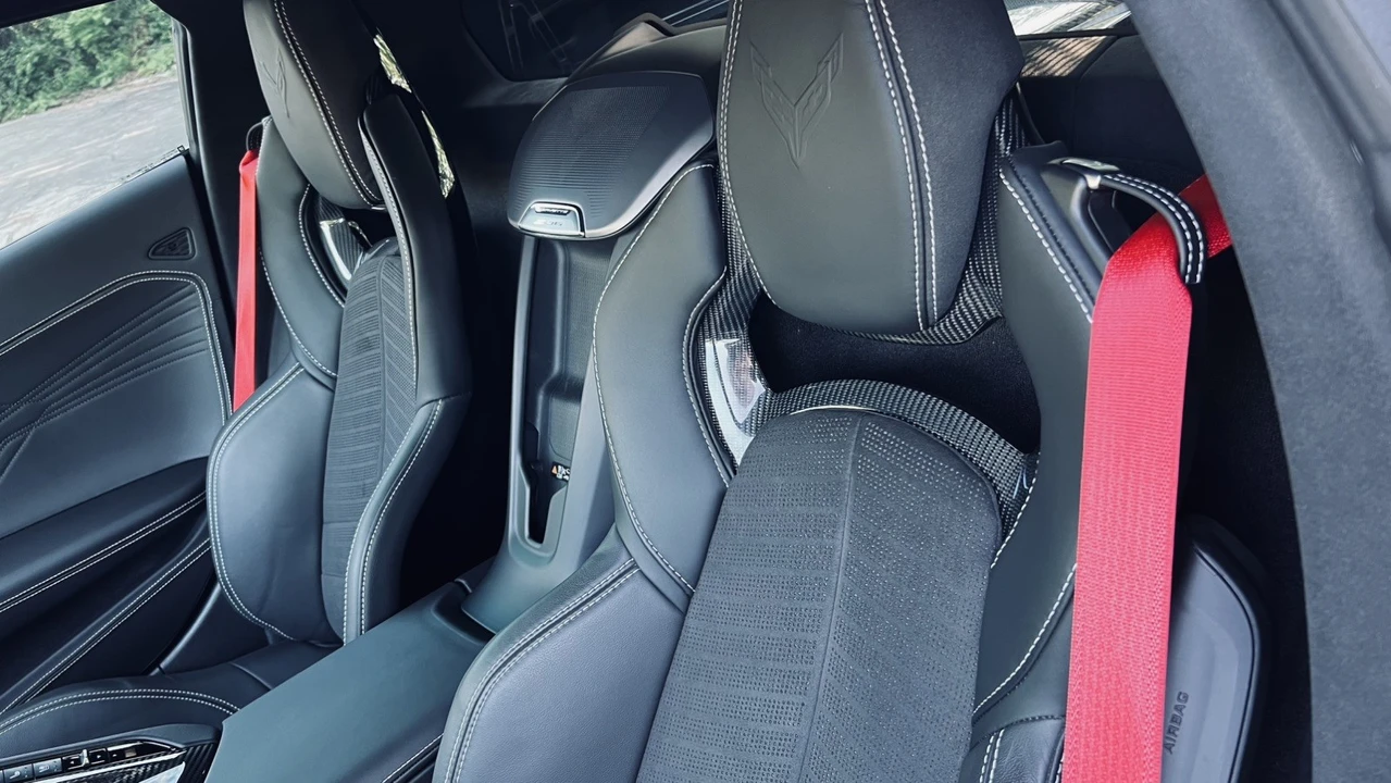 2024 Chevrolet Corvette C8 Z06 - Image 11 of 31