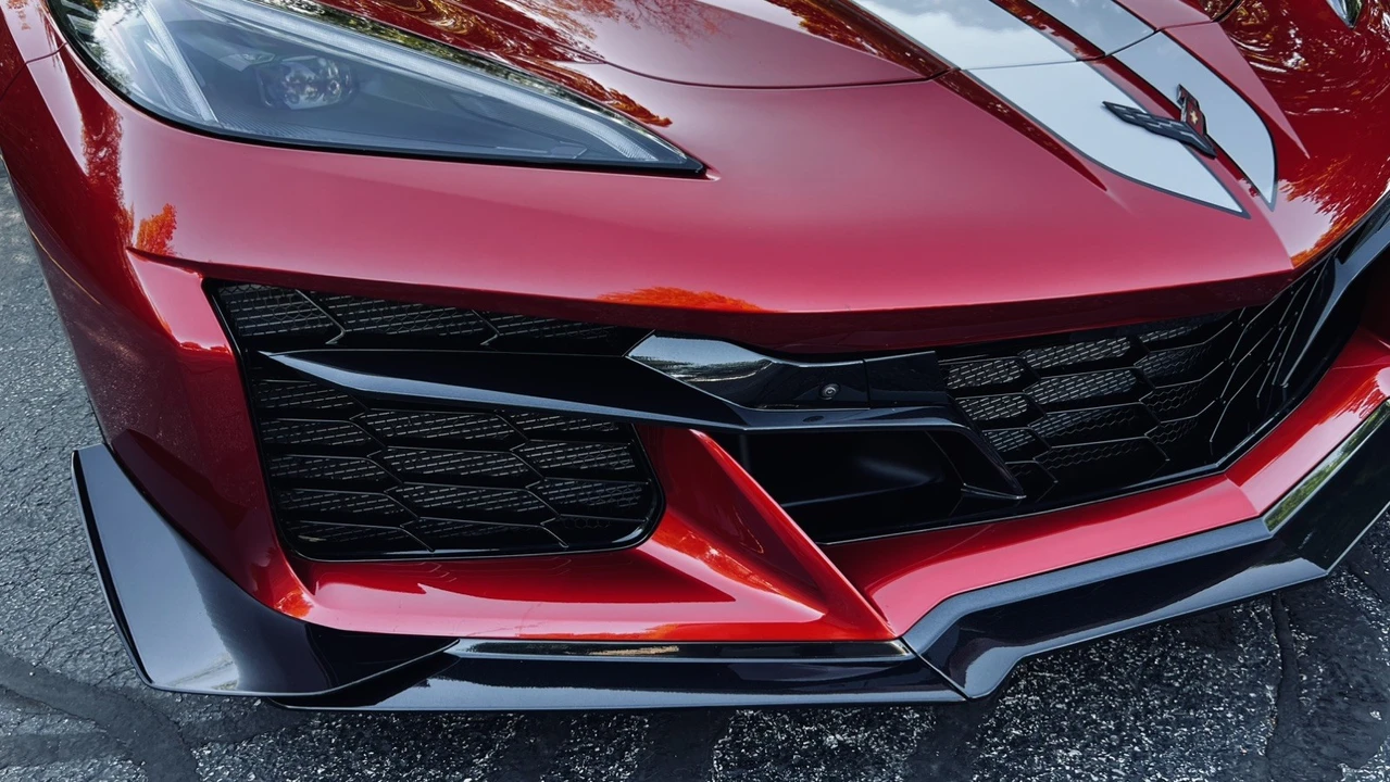 2024 Chevrolet Corvette C8 Z06 - Image 12 of 31