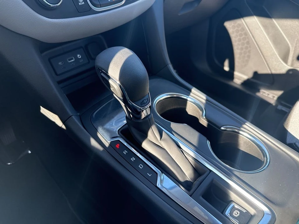 2024 Chevrolet Equinox - Image 17 of 21