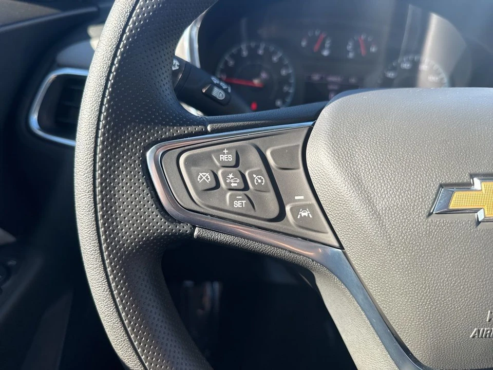 2024 Chevrolet Equinox - Image 15 of 21