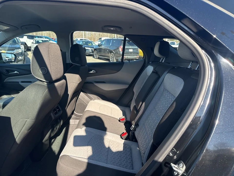 2024 Chevrolet Equinox - Image 11 of 21