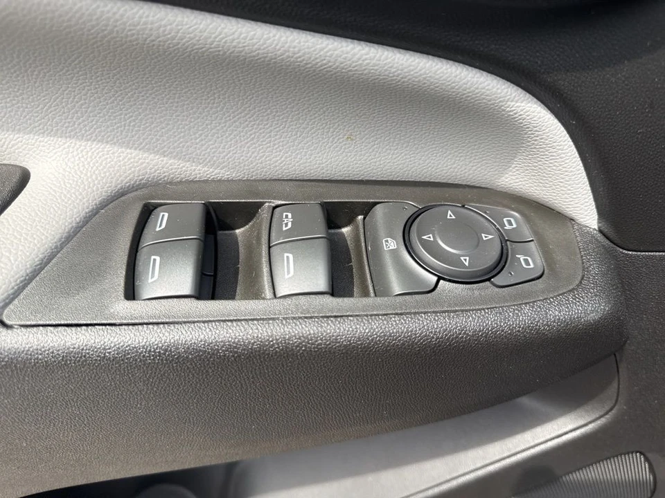 2024 Chevrolet Equinox - Image 26 of 31