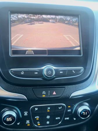 2024 Chevrolet Equinox - Image 8 of 10