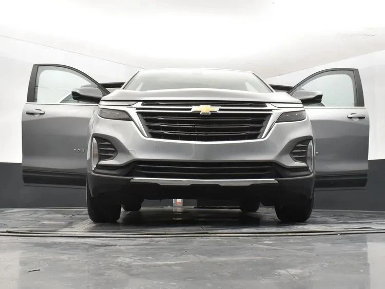 2024 Chevrolet Equinox - Image 11 of 12