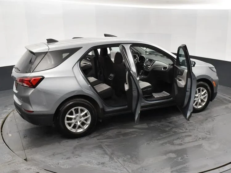 2024 Chevrolet Equinox - Image 6 of 12