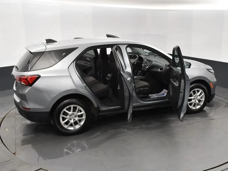 2024 Chevrolet Equinox - Image 6 of 12