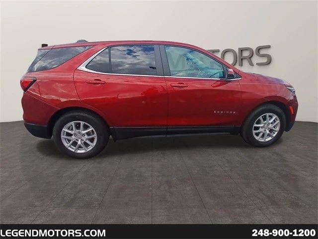 2024 Chevrolet Equinox - Image 9 of 21