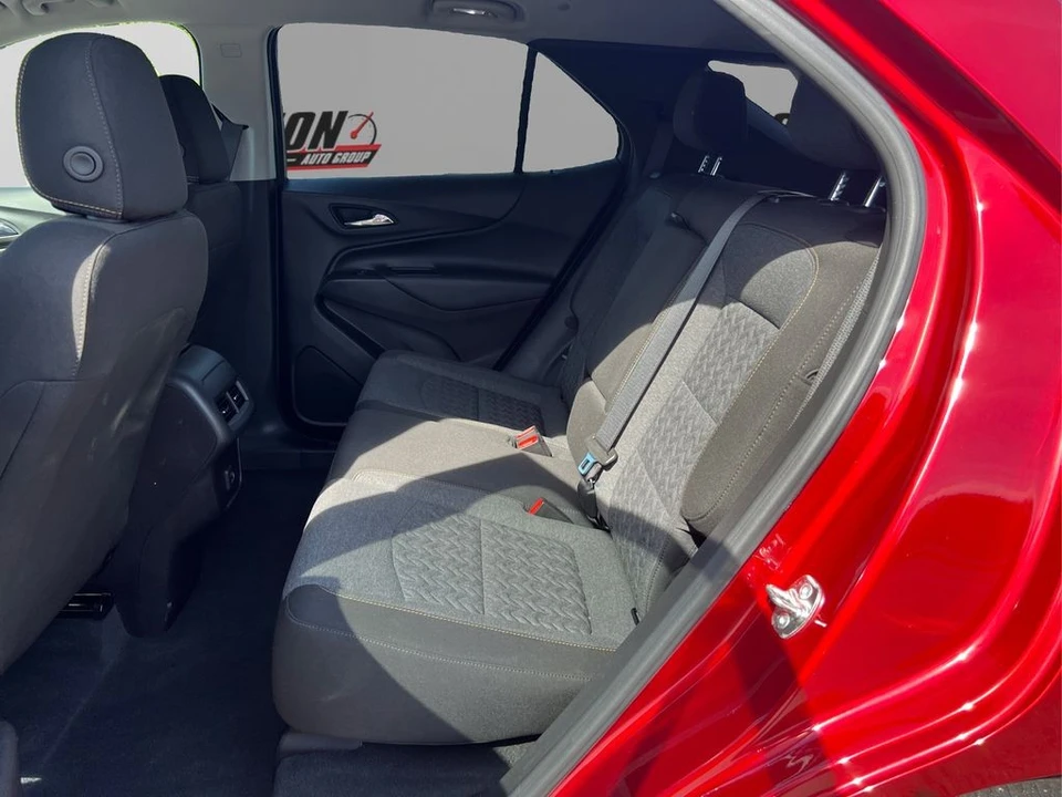 2024 Chevrolet Equinox - Image 10 of 12