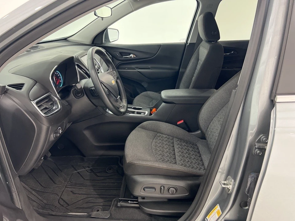 2024 Chevrolet Equinox - Image 17 of 21